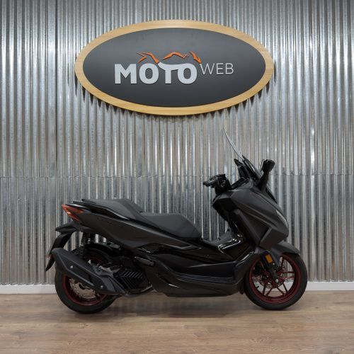 HONDA FORZA 125