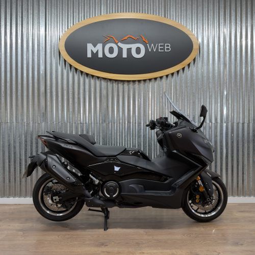 YAMAHA TMAX TECH MAX 560